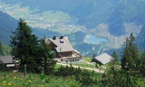 gosau_-_hallstattersee.jpg